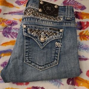 Miss Me Bermuda shorts